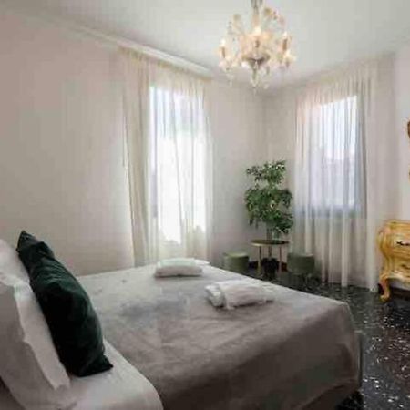 Ca' Pesaro Rooftop Terrace Apartment. Veneza Exterior foto