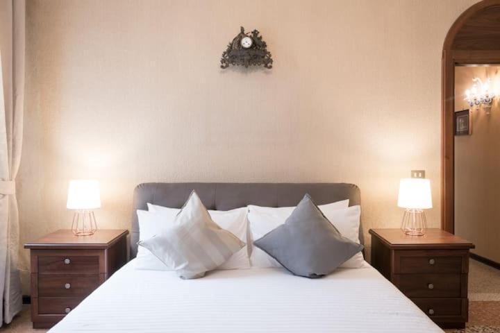 Ca' Pesaro Rooftop Terrace Apartment. Veneza Exterior foto